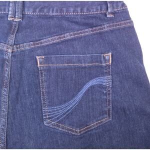 Lane Bryant Women's Sz 20 Avg Genius Fit Slim Boot Embroidered back pockets